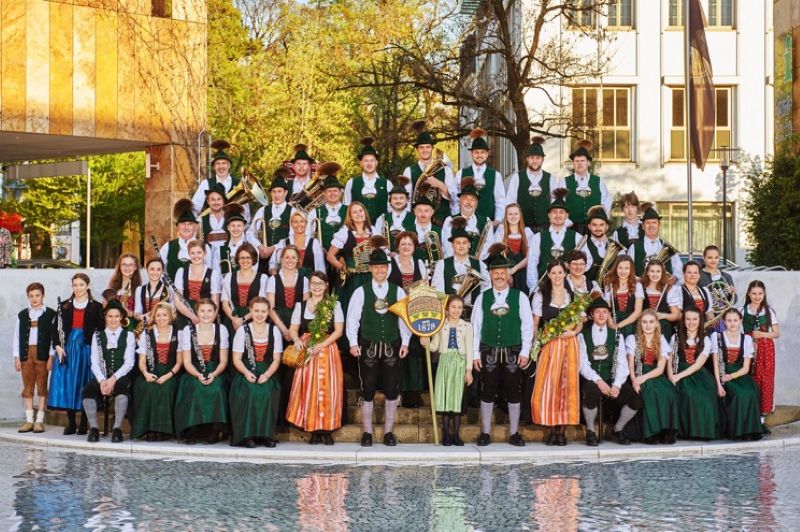 MUSIKKAPELLE MARZOLL
