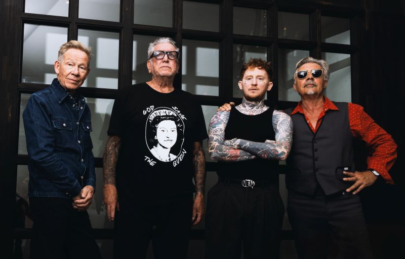 SEX PISTOLS feat. Frank Carter