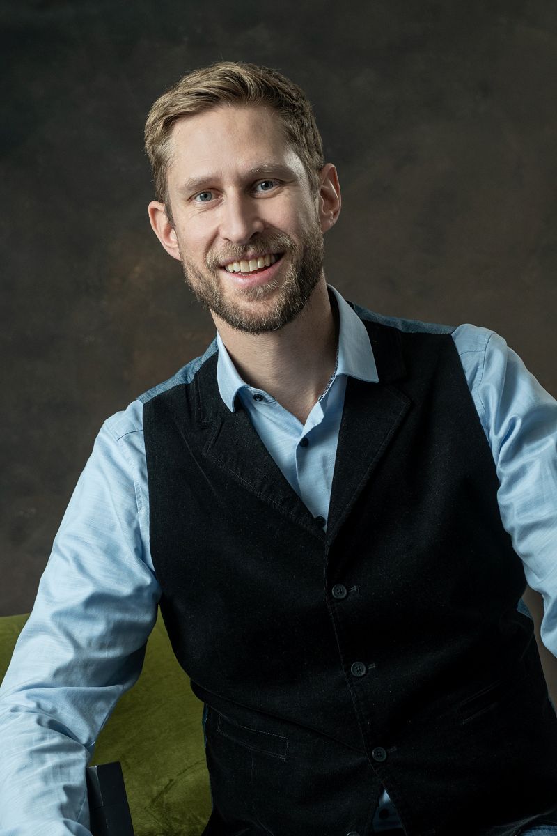 TIME FOR MUSICAL AND FILMMUSIC