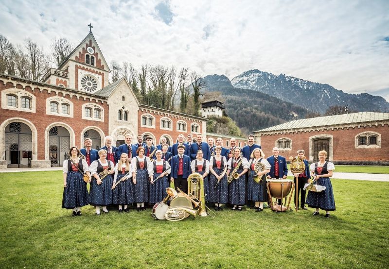 SOLI DEO GLORIA BRASS BAND / STADTKAPELLE BAD REICHENHALL