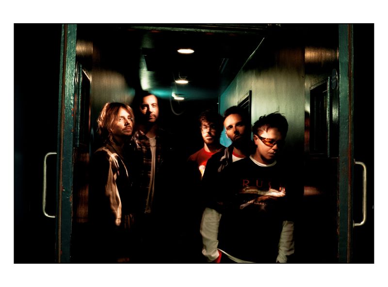 Nothing But Thieves