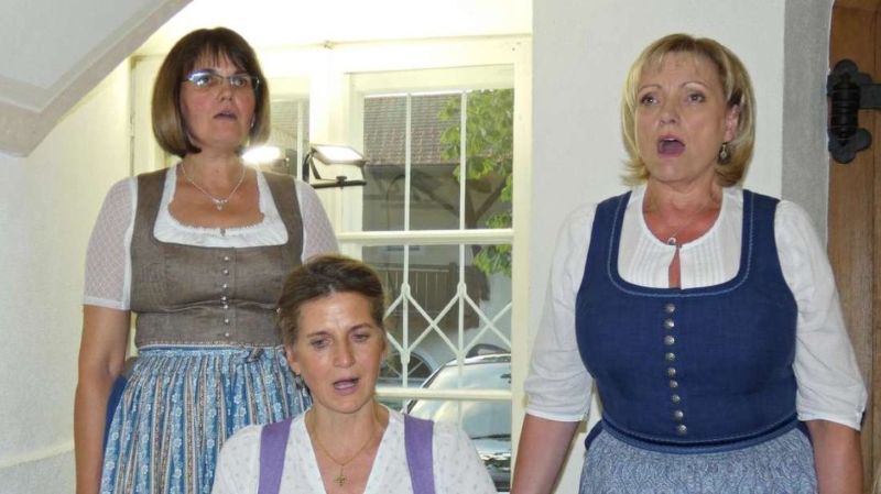 DOPPELT UND DREIFACH